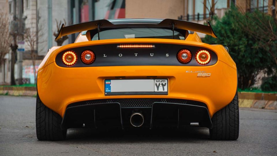 طراحی نمای عقب لوتوس الیزه 220 کاپ